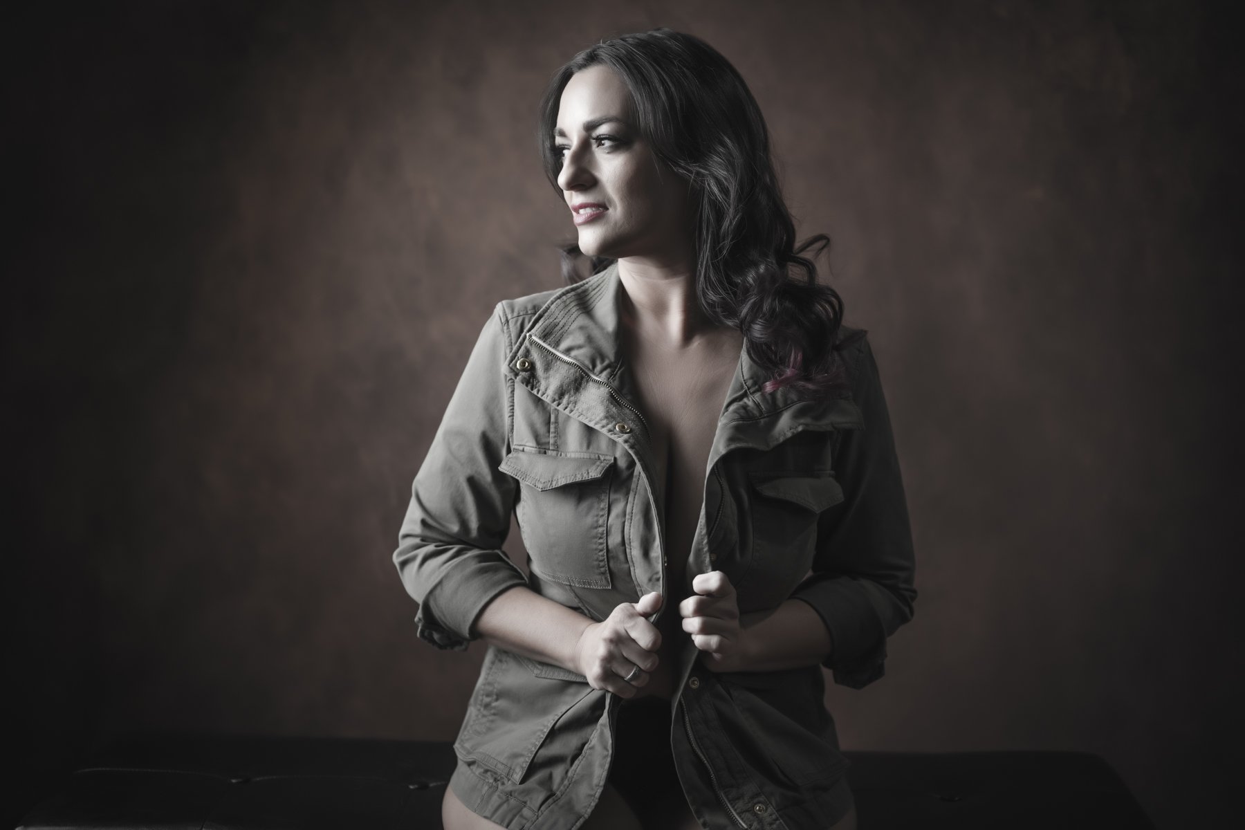 Boudoir portrait by Mike Lloyd Studios, Vancouver WA — frame 17